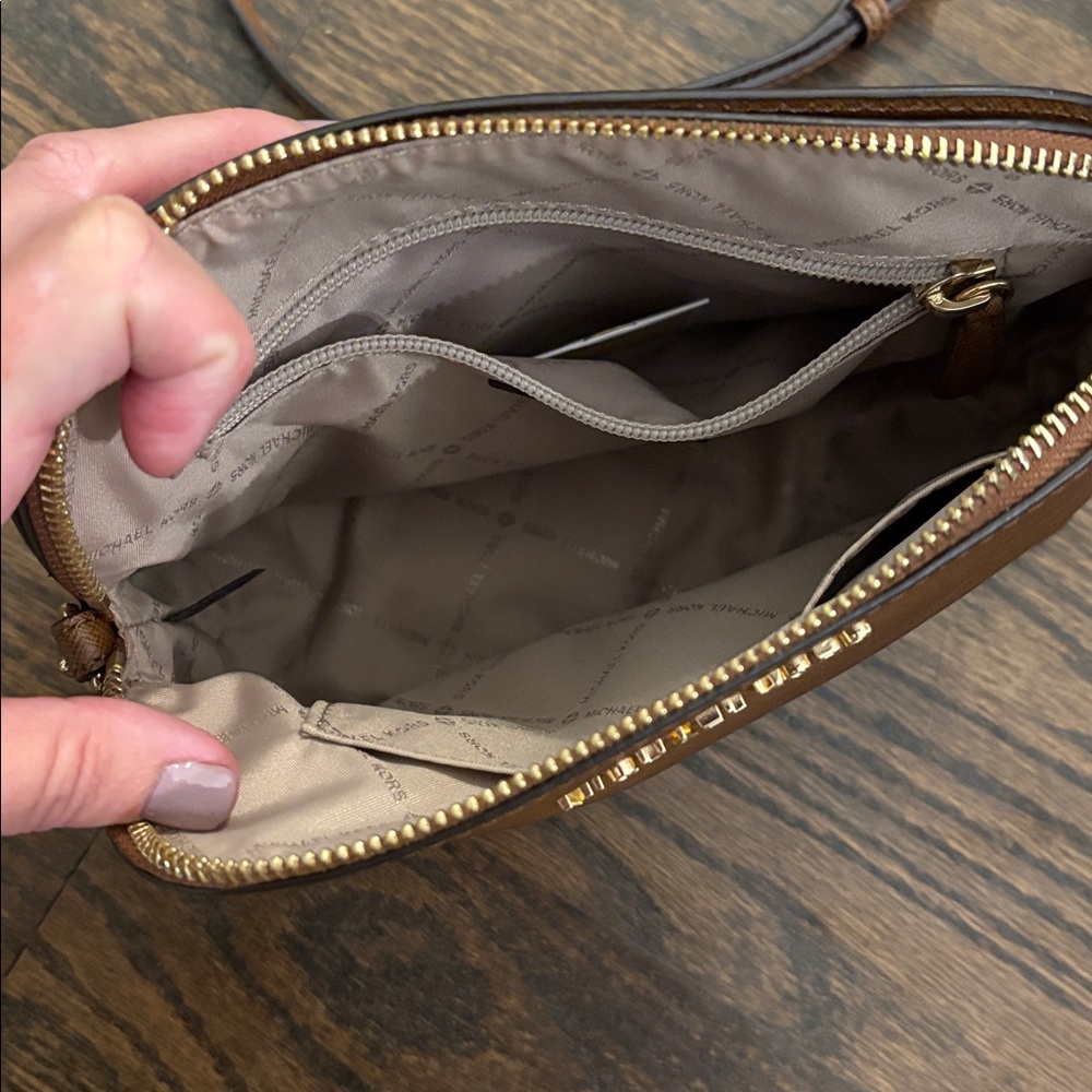 Michael Kors Brown Saffiano Cindy Crossbody - Picture 2 of 11